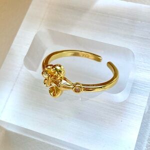 Gold Flower Open Band Ring